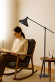 چراغ استند مطالعه کدST319